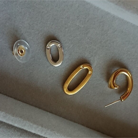 SWAROVSKI Gold Tone Crystals Double Oval Dangle pierced Earrings - Picture 7 of 8